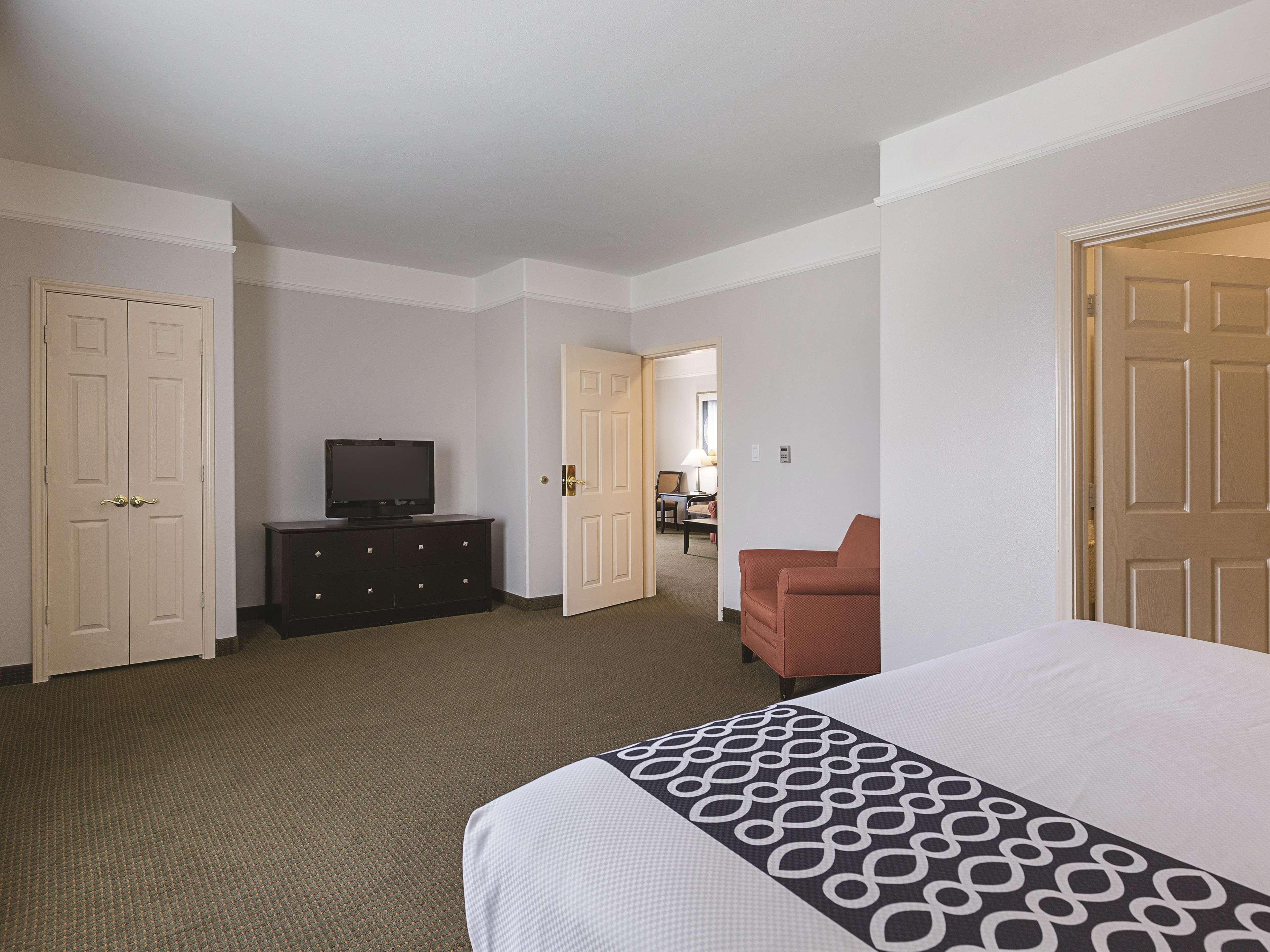 Hotel La Quinta By Wyndham Deer Park Exterior foto