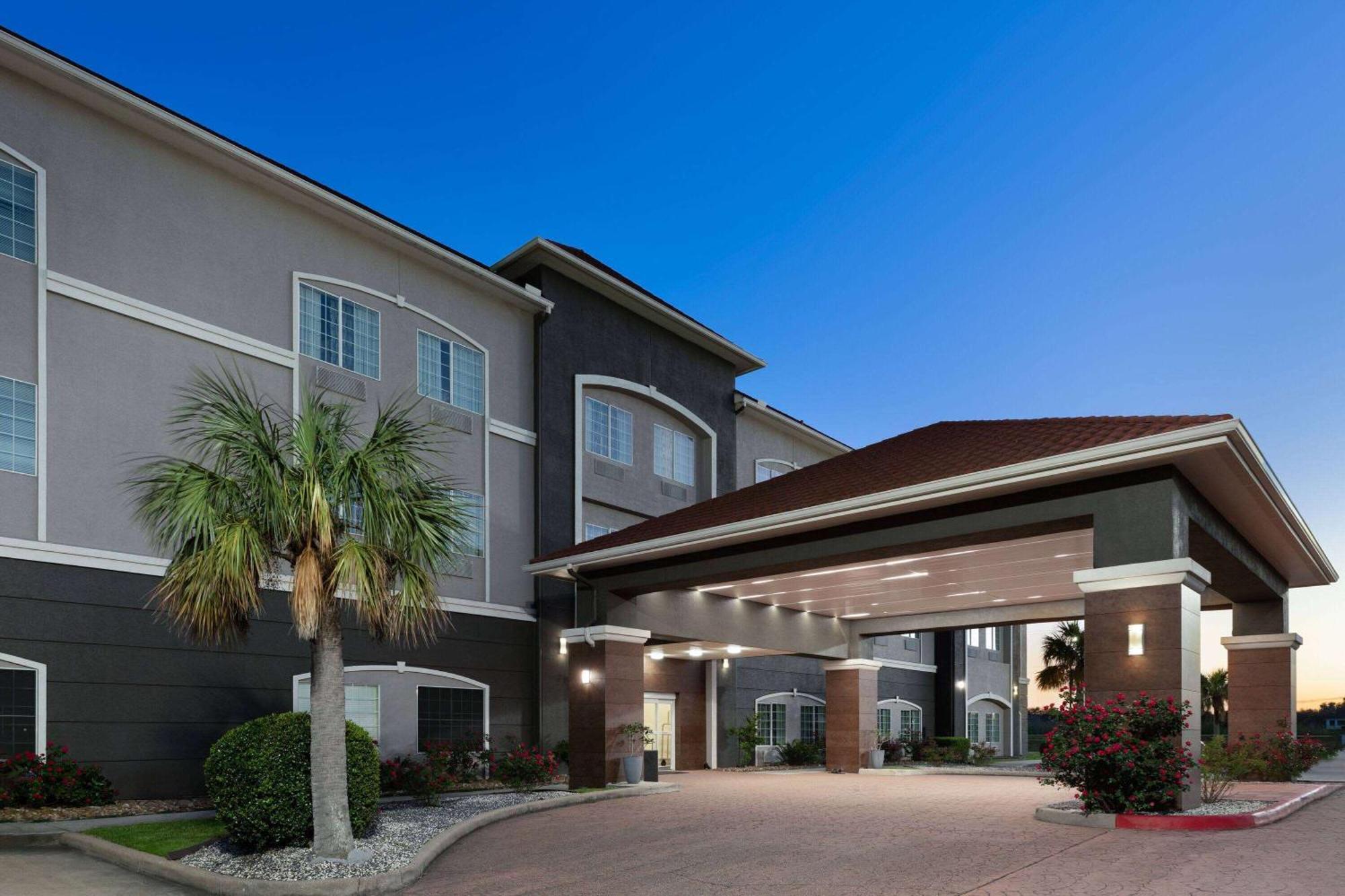 Hotel La Quinta By Wyndham Deer Park Exterior foto