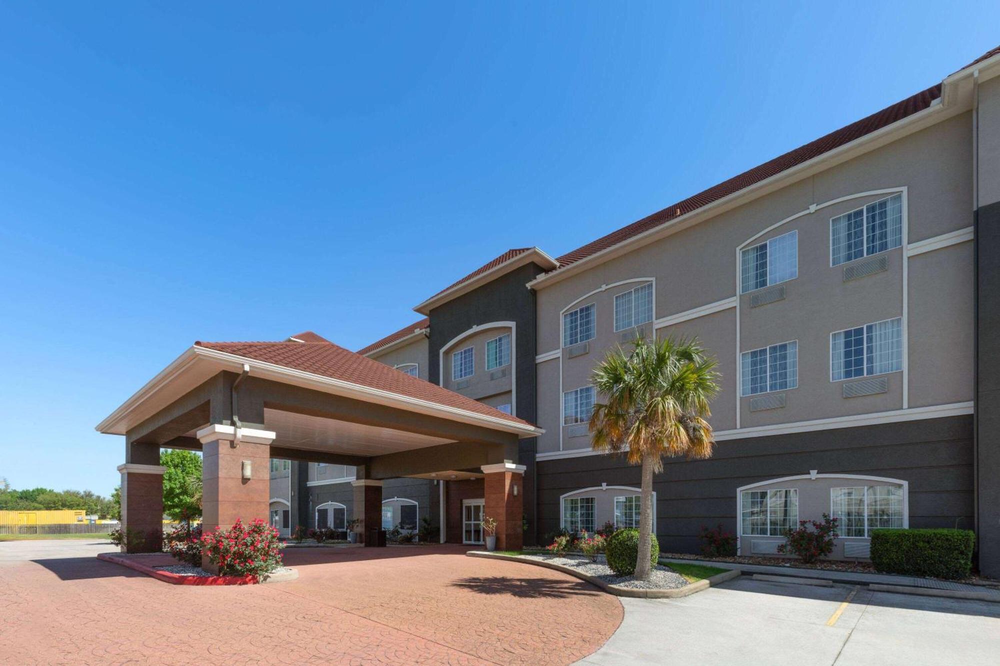 Hotel La Quinta By Wyndham Deer Park Exterior foto